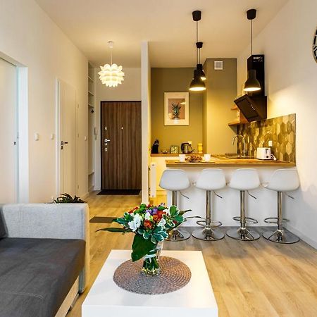 Maya'S Flats & Resorts 32 - Garden Gate Gdańsk Kültér fotó